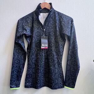 NWT Nike Pro Dri-Fit Women's Pullover Top 1/4 Half Zip Black Geometric Size XS